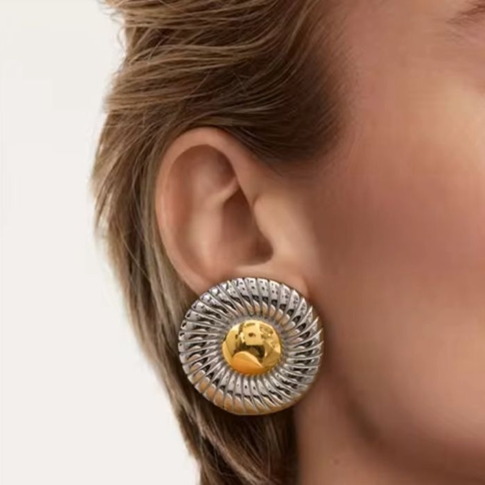 Elegant Gold and Silver Women's Earrings